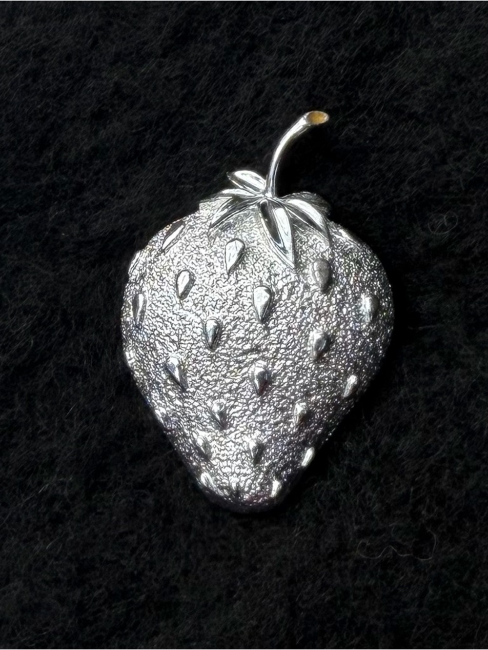 Vintage Sarah Coventry Strawberry Ice Brooch Pin